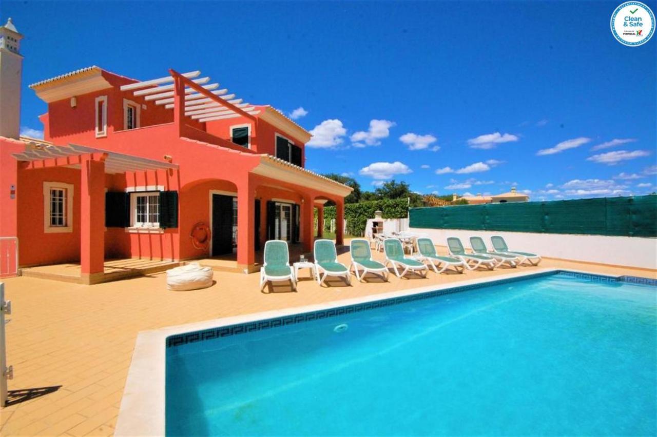 Villa Mikael - Free Wi-Fi - Aircon - Private Pool By Bedzy Albufeira Ngoại thất bức ảnh