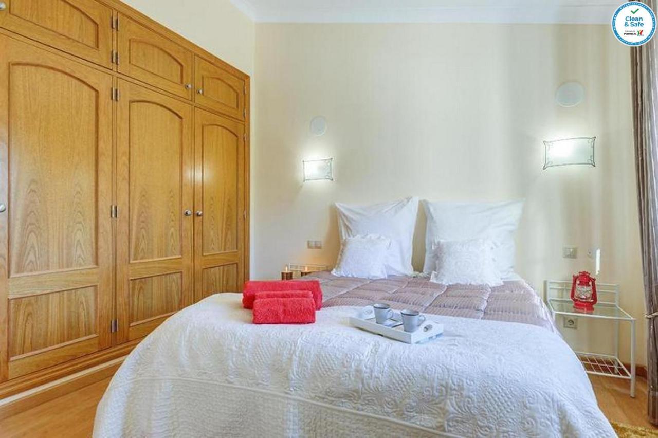 Villa Mikael - Free Wi-Fi - Aircon - Private Pool By Bedzy Albufeira Ngoại thất bức ảnh
